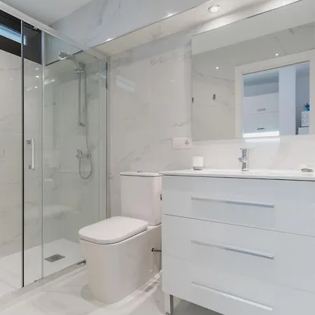 Luxury Quasar Sea View In Olimpia Lägenhet