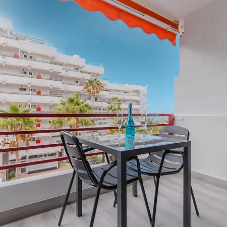 Luxury Studio Quasar Sea View Apartment Playa de las Americas (Tenerife)