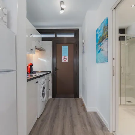 Luxury Quasar Sea View In Olimpia